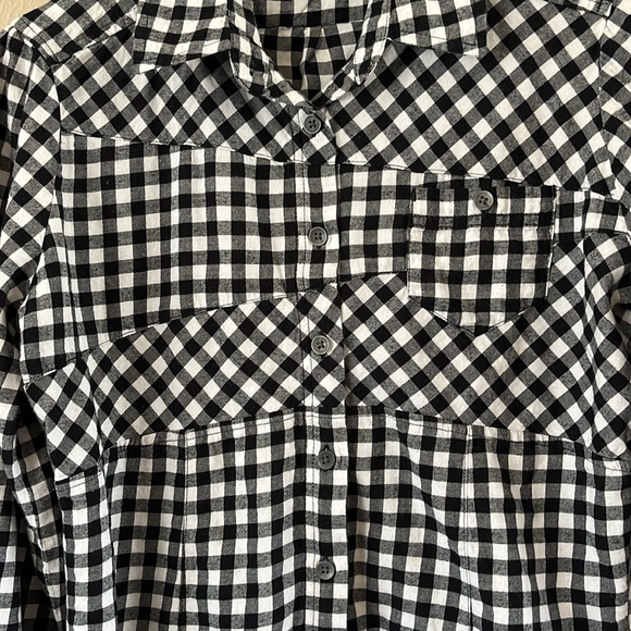 Woolwich Black-and-White Plaid Button-Down Top Size Medium Long Sleeves - Picture 4 of 16